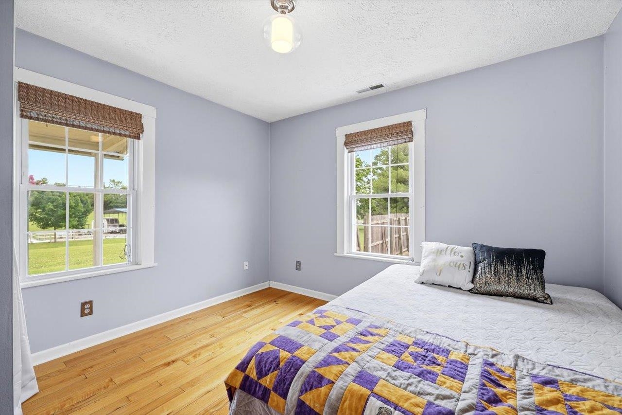 1296 NEW HOPE RD, STAUNTON, Virginia 24401, 2 Bedrooms Bedrooms, ,2 BathroomsBathrooms,Residential,1296 NEW HOPE RD,677703 MLS # 677703 1296 NEW HOPE RD, STAUNTON, Virginia 24401, 2 Bedrooms Bedrooms, ,2 BathroomsBathrooms,Residential,1296 NEW HOPE RD,677703 MLS # 677703