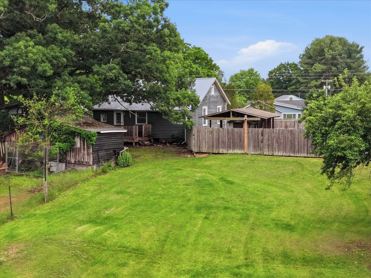 1296 NEW HOPE RD, STAUNTON, Virginia 24401, 2 Bedrooms Bedrooms, ,2 BathroomsBathrooms,Residential,1296 NEW HOPE RD,677703 MLS # 677703 1296 NEW HOPE RD, STAUNTON, Virginia 24401, 2 Bedrooms Bedrooms, ,2 BathroomsBathrooms,Residential,1296 NEW HOPE RD,677703 MLS # 677703