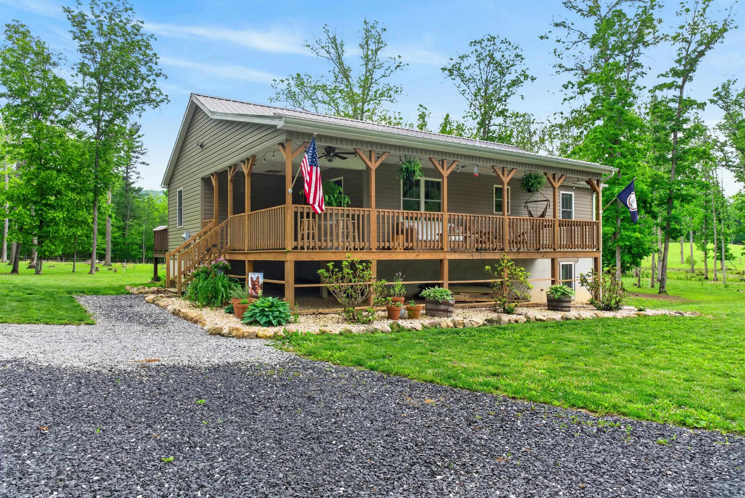 594 ESTALINE VALLEY RD, CRAIGSVILLE, Virginia 24430, 3 Bedrooms Bedrooms, ,2 BathroomsBathrooms,Residential,594 ESTALINE VALLEY RD,677707 MLS # 677707 594 ESTALINE VALLEY RD, CRAIGSVILLE, Virginia 24430, 3 Bedrooms Bedrooms, ,2 BathroomsBathrooms,Residential,594 ESTALINE VALLEY RD,677707 MLS # 677707
