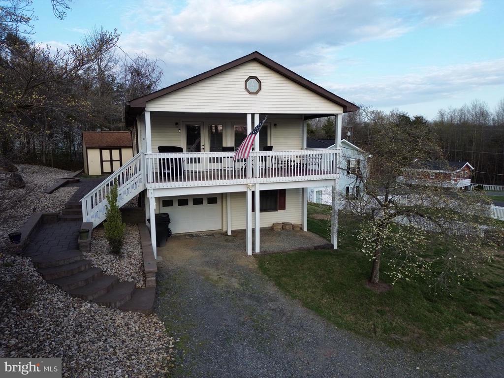 20 LAKEVIEW CIR, LOUISA, Virginia 23093, 3 Bedrooms Bedrooms, ,2 BathroomsBathrooms,Residential,20 LAKEVIEW CIR,VALA2009552 MLS # VALA2009552 20 LAKEVIEW CIR, LOUISA, Virginia 23093, 3 Bedrooms Bedrooms, ,2 BathroomsBathrooms,Residential,20 LAKEVIEW CIR,VALA2009552 MLS # VALA2009552