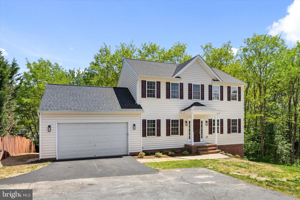 6016 SUNLIGHT MOUNTAIN RD, SPOTSYLVANIA, Virginia 22553, 4 Bedrooms Bedrooms, ,3 BathroomsBathrooms,Residential,6016 SUNLIGHT MOUNTAIN RD,VASP2041136 MLS # VASP2041136 6016 SUNLIGHT MOUNTAIN RD, SPOTSYLVANIA, Virginia 22553, 4 Bedrooms Bedrooms, ,3 BathroomsBathrooms,Residential,6016 SUNLIGHT MOUNTAIN RD,VASP2041136 MLS # VASP2041136