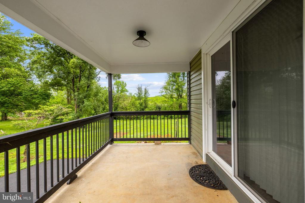 15 MOUNTAIN VIEW RD, FLINT HILL, Virginia 22637, 2 Bedrooms Bedrooms, ,2 BathroomsBathrooms,Residential,15 MOUNTAIN VIEW RD,VARP2002588 MLS # VARP2002588 15 MOUNTAIN VIEW RD, FLINT HILL, Virginia 22637, 2 Bedrooms Bedrooms, ,2 BathroomsBathrooms,Residential,15 MOUNTAIN VIEW RD,VARP2002588 MLS # VARP2002588