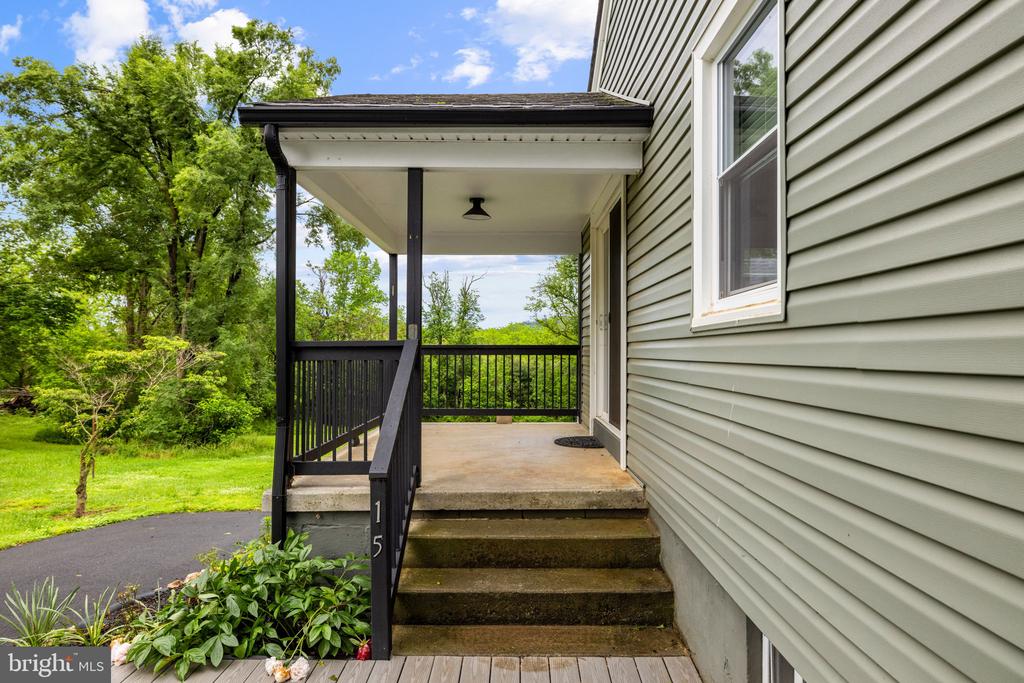 15 MOUNTAIN VIEW RD, FLINT HILL, Virginia 22637, 2 Bedrooms Bedrooms, ,2 BathroomsBathrooms,Residential,15 MOUNTAIN VIEW RD,VARP2002588 MLS # VARP2002588 15 MOUNTAIN VIEW RD, FLINT HILL, Virginia 22637, 2 Bedrooms Bedrooms, ,2 BathroomsBathrooms,Residential,15 MOUNTAIN VIEW RD,VARP2002588 MLS # VARP2002588