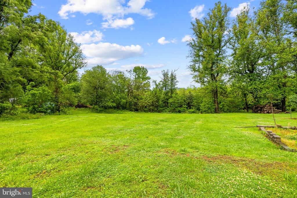15 MOUNTAIN VIEW RD, FLINT HILL, Virginia 22637, 2 Bedrooms Bedrooms, ,2 BathroomsBathrooms,Residential,15 MOUNTAIN VIEW RD,VARP2002588 MLS # VARP2002588 15 MOUNTAIN VIEW RD, FLINT HILL, Virginia 22637, 2 Bedrooms Bedrooms, ,2 BathroomsBathrooms,Residential,15 MOUNTAIN VIEW RD,VARP2002588 MLS # VARP2002588