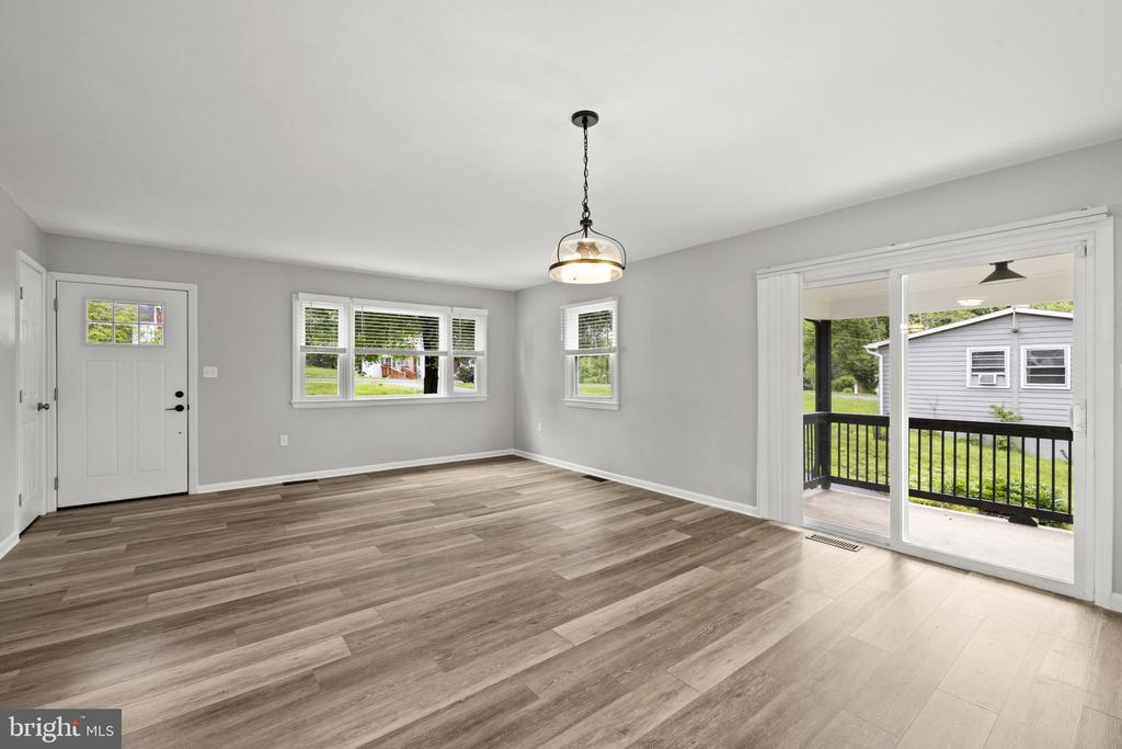 15 MOUNTAIN VIEW RD, FLINT HILL, Virginia 22637, 2 Bedrooms Bedrooms, ,2 BathroomsBathrooms,Residential,15 MOUNTAIN VIEW RD,VARP2002588 MLS # VARP2002588 15 MOUNTAIN VIEW RD, FLINT HILL, Virginia 22637, 2 Bedrooms Bedrooms, ,2 BathroomsBathrooms,Residential,15 MOUNTAIN VIEW RD,VARP2002588 MLS # VARP2002588