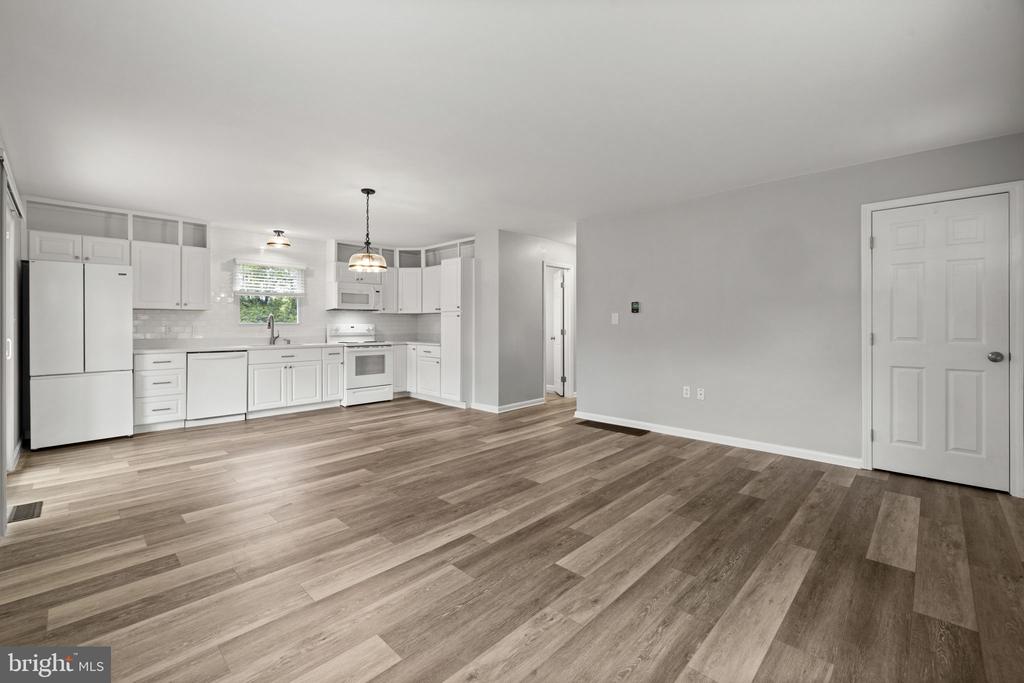 15 MOUNTAIN VIEW RD, FLINT HILL, Virginia 22637, 2 Bedrooms Bedrooms, ,2 BathroomsBathrooms,Residential,15 MOUNTAIN VIEW RD,VARP2002588 MLS # VARP2002588 15 MOUNTAIN VIEW RD, FLINT HILL, Virginia 22637, 2 Bedrooms Bedrooms, ,2 BathroomsBathrooms,Residential,15 MOUNTAIN VIEW RD,VARP2002588 MLS # VARP2002588