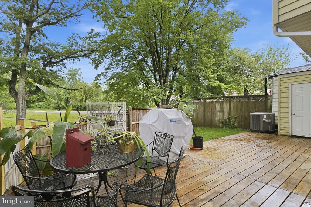 4517 APPLEDALE CT, MARSHALL, Virginia 20115, 3 Bedrooms Bedrooms, ,1 BathroomBathrooms,Residential,4517 APPLEDALE CT,VAFQ2022106 MLS # VAFQ2022106 4517 APPLEDALE CT, MARSHALL, Virginia 20115, 3 Bedrooms Bedrooms, ,1 BathroomBathrooms,Residential,4517 APPLEDALE CT,VAFQ2022106 MLS # VAFQ2022106