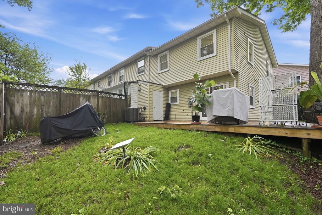 4517 APPLEDALE CT, MARSHALL, Virginia 20115, 3 Bedrooms Bedrooms, ,1 BathroomBathrooms,Residential,4517 APPLEDALE CT,VAFQ2022106 MLS # VAFQ2022106 4517 APPLEDALE CT, MARSHALL, Virginia 20115, 3 Bedrooms Bedrooms, ,1 BathroomBathrooms,Residential,4517 APPLEDALE CT,VAFQ2022106 MLS # VAFQ2022106