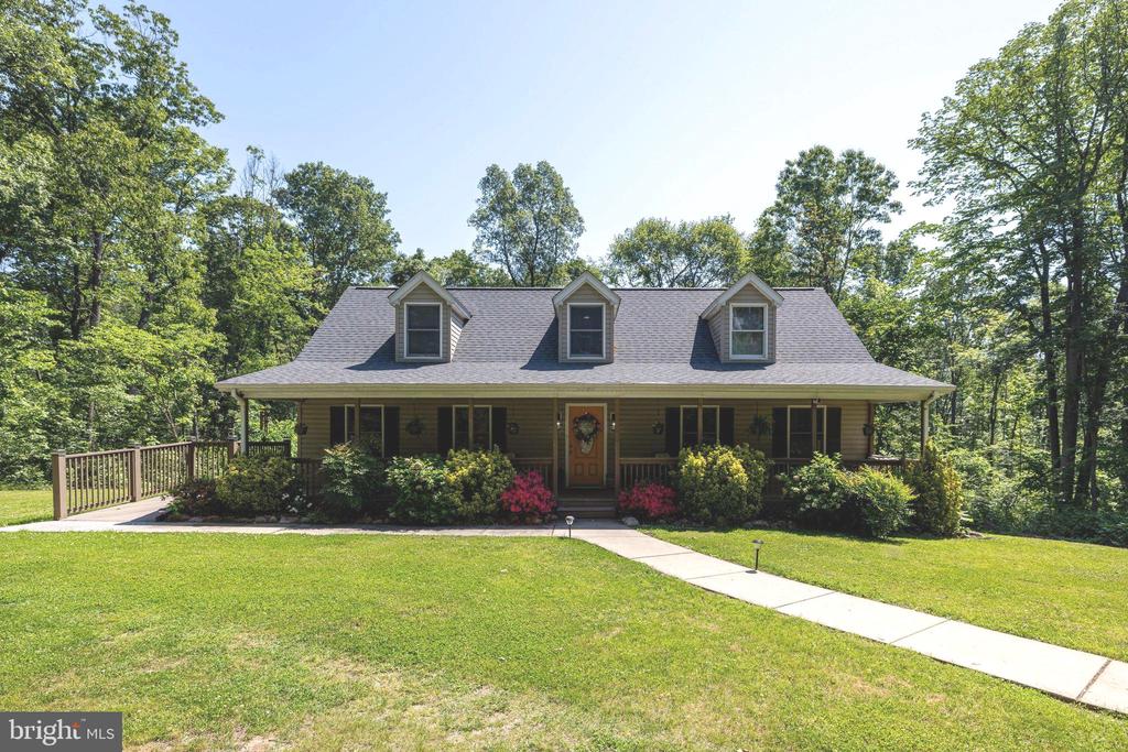 215 BRICK CHURCH LN, SHENANDOAH, Virginia 22849, 3 Bedrooms Bedrooms, ,2 BathroomsBathrooms,Residential,215 BRICK CHURCH LN,VAPA2006462 MLS # VAPA2006462 215 BRICK CHURCH LN, SHENANDOAH, Virginia 22849, 3 Bedrooms Bedrooms, ,2 BathroomsBathrooms,Residential,215 BRICK CHURCH LN,VAPA2006462 MLS # VAPA2006462