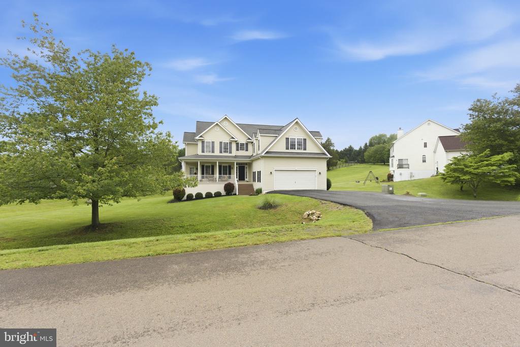 5459 CLAIRE CT, WARRENTON, Virginia 20187, 5 Bedrooms Bedrooms, ,2 BathroomsBathrooms,Residential,5459 CLAIRE CT,VAFQ2021766 MLS # VAFQ2021766 5459 CLAIRE CT, WARRENTON, Virginia 20187, 5 Bedrooms Bedrooms, ,2 BathroomsBathrooms,Residential,5459 CLAIRE CT,VAFQ2021766 MLS # VAFQ2021766
