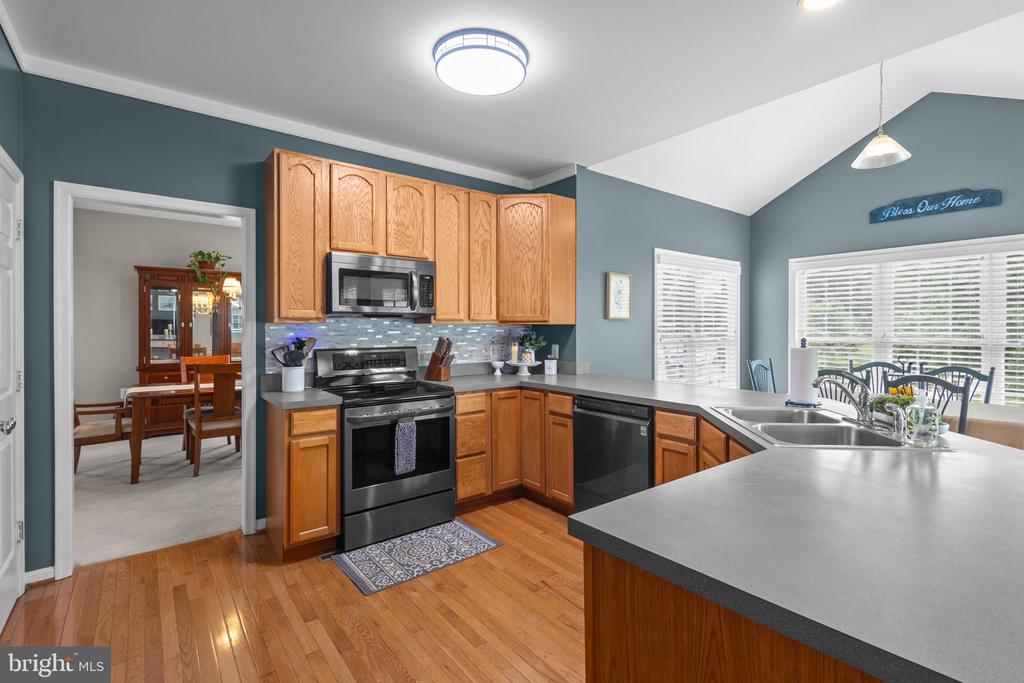 5459 CLAIRE CT, WARRENTON, Virginia 20187, 5 Bedrooms Bedrooms, ,2 BathroomsBathrooms,Residential,5459 CLAIRE CT,VAFQ2021766 MLS # VAFQ2021766 5459 CLAIRE CT, WARRENTON, Virginia 20187, 5 Bedrooms Bedrooms, ,2 BathroomsBathrooms,Residential,5459 CLAIRE CT,VAFQ2021766 MLS # VAFQ2021766
