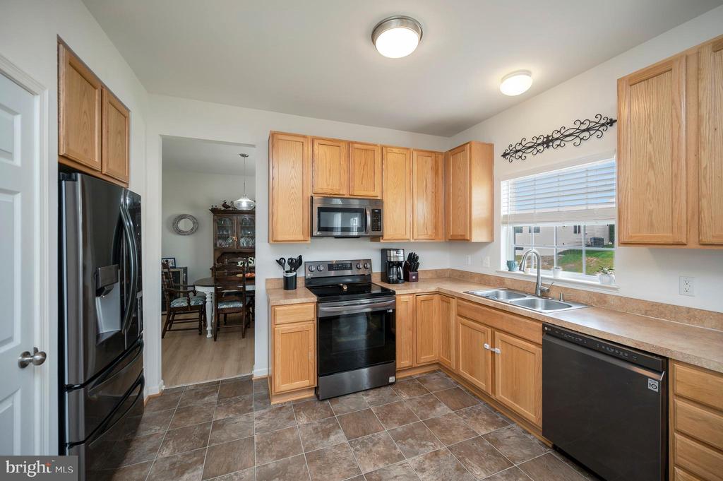 9202 MAPLE VALLEY DR, FREDERICKSBURG, Virginia 22407, 4 Bedrooms Bedrooms, ,3 BathroomsBathrooms,Residential,9202 MAPLE VALLEY DR,VASP2042366 MLS # VASP2042366 9202 MAPLE VALLEY DR, FREDERICKSBURG, Virginia 22407, 4 Bedrooms Bedrooms, ,3 BathroomsBathrooms,Residential,9202 MAPLE VALLEY DR,VASP2042366 MLS # VASP2042366