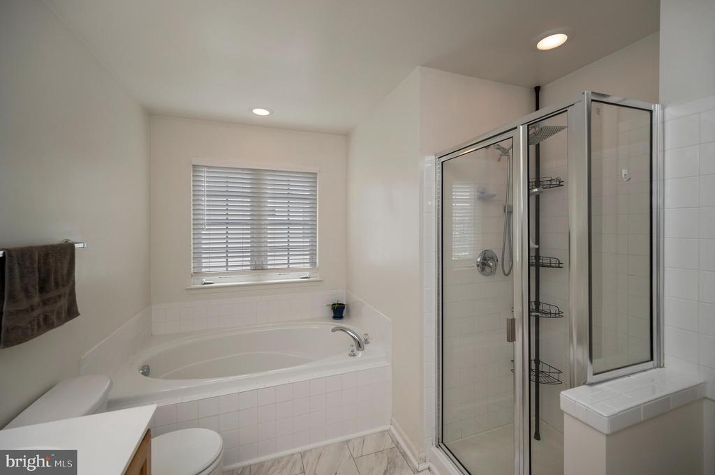 9202 MAPLE VALLEY DR, FREDERICKSBURG, Virginia 22407, 4 Bedrooms Bedrooms, ,3 BathroomsBathrooms,Residential,9202 MAPLE VALLEY DR,VASP2042366 MLS # VASP2042366 9202 MAPLE VALLEY DR, FREDERICKSBURG, Virginia 22407, 4 Bedrooms Bedrooms, ,3 BathroomsBathrooms,Residential,9202 MAPLE VALLEY DR,VASP2042366 MLS # VASP2042366