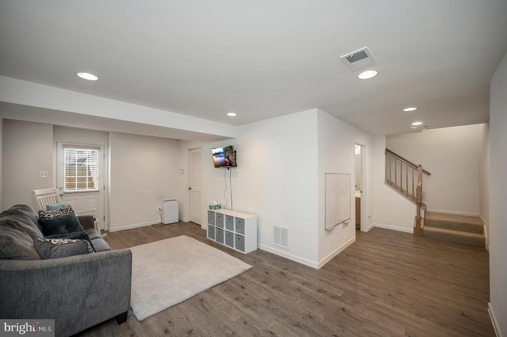 9202 MAPLE VALLEY DR, FREDERICKSBURG, Virginia 22407, 4 Bedrooms Bedrooms, ,3 BathroomsBathrooms,Residential,9202 MAPLE VALLEY DR,VASP2042366 MLS # VASP2042366 9202 MAPLE VALLEY DR, FREDERICKSBURG, Virginia 22407, 4 Bedrooms Bedrooms, ,3 BathroomsBathrooms,Residential,9202 MAPLE VALLEY DR,VASP2042366 MLS # VASP2042366