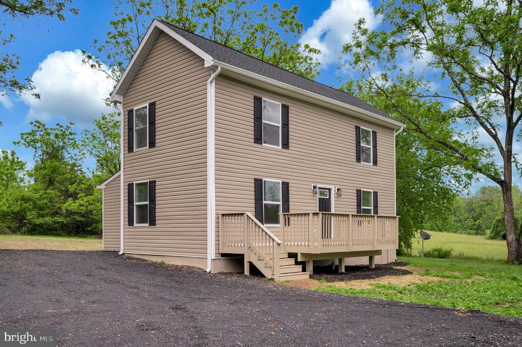 14169 SILVER HILL RD, SUMERDUCK, Virginia 22742, 3 Bedrooms Bedrooms, ,2 BathroomsBathrooms,Residential,14169 SILVER HILL RD,VAFQ2022252 MLS # VAFQ2022252 14169 SILVER HILL RD, SUMERDUCK, Virginia 22742, 3 Bedrooms Bedrooms, ,2 BathroomsBathrooms,Residential,14169 SILVER HILL RD,VAFQ2022252 MLS # VAFQ2022252
