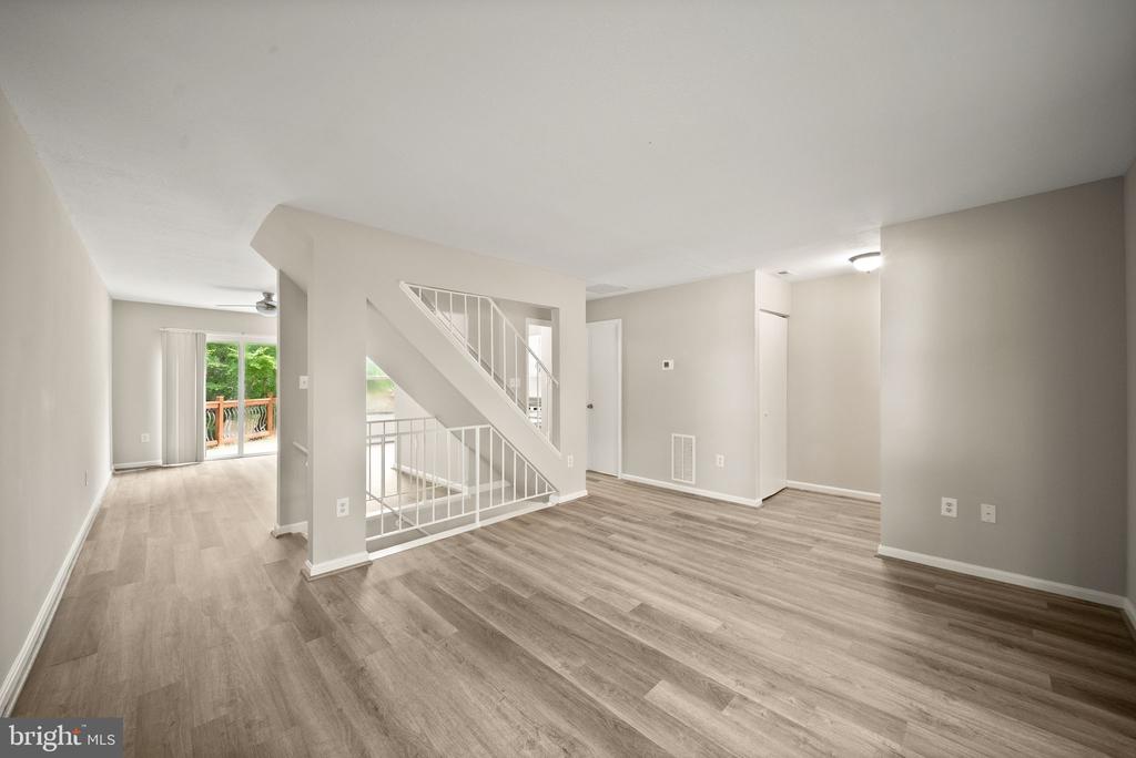 8 AVIARY ST, WARRENTON, Virginia 20186, 3 Bedrooms Bedrooms, ,2 BathroomsBathrooms,Residential,8 AVIARY ST,VAFQ2021804 MLS # VAFQ2021804 8 AVIARY ST, WARRENTON, Virginia 20186, 3 Bedrooms Bedrooms, ,2 BathroomsBathrooms,Residential,8 AVIARY ST,VAFQ2021804 MLS # VAFQ2021804