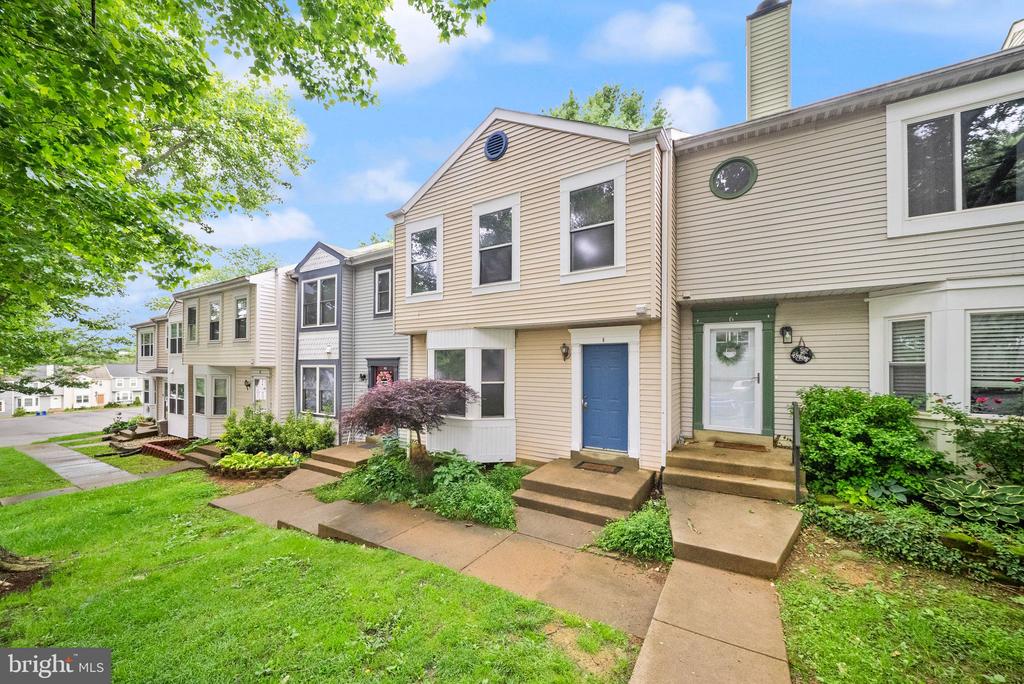 8 AVIARY ST, WARRENTON, Virginia 20186, 3 Bedrooms Bedrooms, ,2 BathroomsBathrooms,Residential,8 AVIARY ST,VAFQ2021804 MLS # VAFQ2021804 8 AVIARY ST, WARRENTON, Virginia 20186, 3 Bedrooms Bedrooms, ,2 BathroomsBathrooms,Residential,8 AVIARY ST,VAFQ2021804 MLS # VAFQ2021804