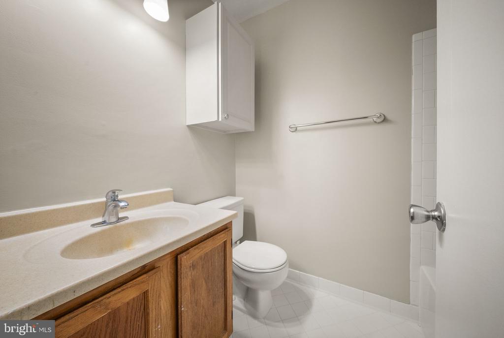 8 AVIARY ST, WARRENTON, Virginia 20186, 3 Bedrooms Bedrooms, ,2 BathroomsBathrooms,Residential,8 AVIARY ST,VAFQ2021804 MLS # VAFQ2021804 8 AVIARY ST, WARRENTON, Virginia 20186, 3 Bedrooms Bedrooms, ,2 BathroomsBathrooms,Residential,8 AVIARY ST,VAFQ2021804 MLS # VAFQ2021804