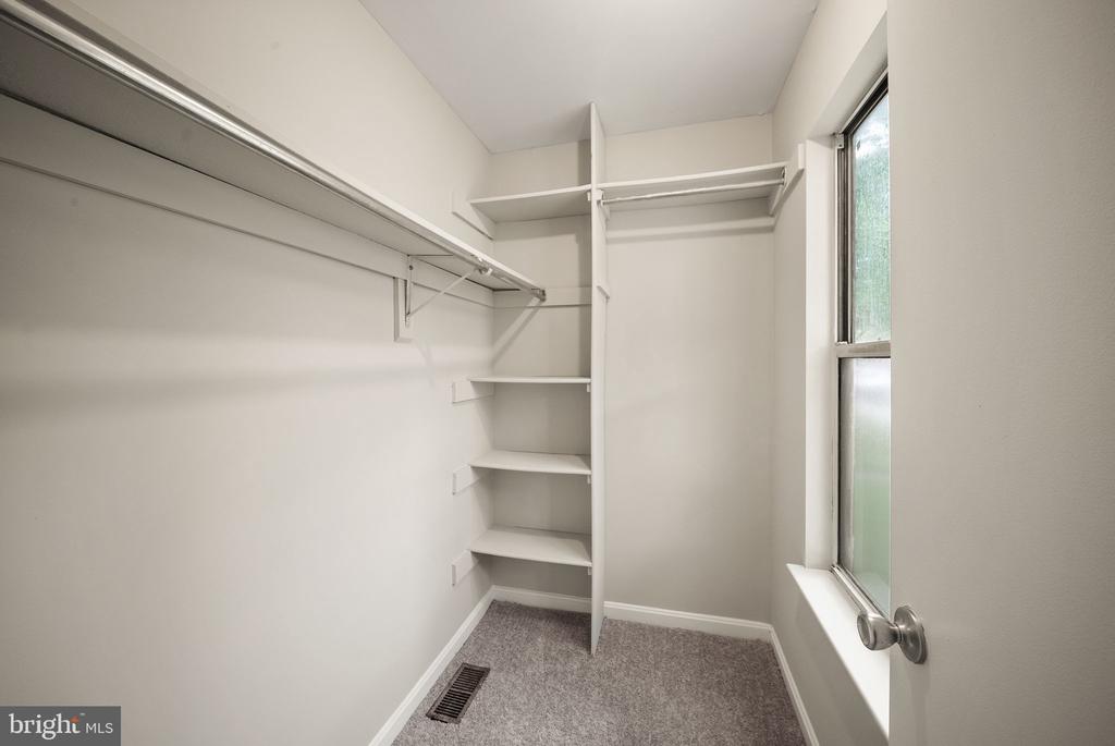 8 AVIARY ST, WARRENTON, Virginia 20186, 3 Bedrooms Bedrooms, ,2 BathroomsBathrooms,Residential,8 AVIARY ST,VAFQ2021804 MLS # VAFQ2021804 8 AVIARY ST, WARRENTON, Virginia 20186, 3 Bedrooms Bedrooms, ,2 BathroomsBathrooms,Residential,8 AVIARY ST,VAFQ2021804 MLS # VAFQ2021804