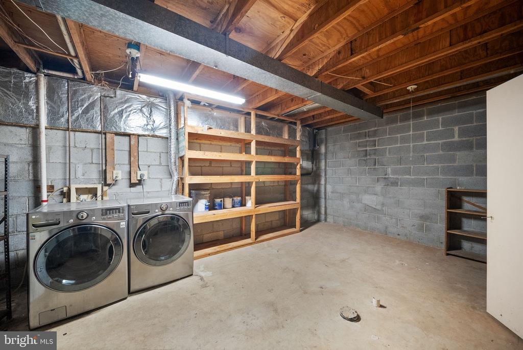 8 AVIARY ST, WARRENTON, Virginia 20186, 3 Bedrooms Bedrooms, ,2 BathroomsBathrooms,Residential,8 AVIARY ST,VAFQ2021804 MLS # VAFQ2021804 8 AVIARY ST, WARRENTON, Virginia 20186, 3 Bedrooms Bedrooms, ,2 BathroomsBathrooms,Residential,8 AVIARY ST,VAFQ2021804 MLS # VAFQ2021804