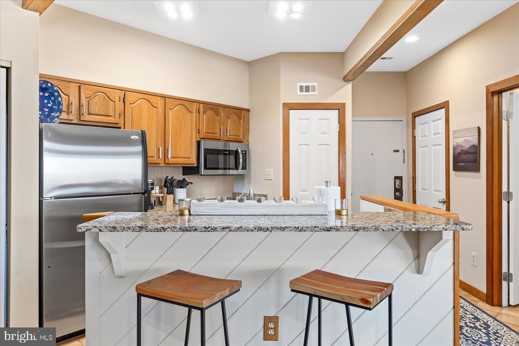 905 DIAMOND HILL, Virginia 22967, 1 Bedroom Bedrooms, ,1 BathroomBathrooms,Residential,Diamond Hill 905,905 DIAMOND HILL,VANL2000666 MLS # VANL2000666 905 DIAMOND HILL, Virginia 22967, 1 Bedroom Bedrooms, ,1 BathroomBathrooms,Residential,Diamond Hill 905,905 DIAMOND HILL,VANL2000666 MLS # VANL2000666