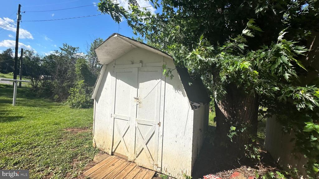 400 SIXTH ST, LURAY, Virginia 22835, 2 Bedrooms Bedrooms, ,1 BathroomBathrooms,Residential,400 SIXTH ST,VAPA2006492 MLS # VAPA2006492