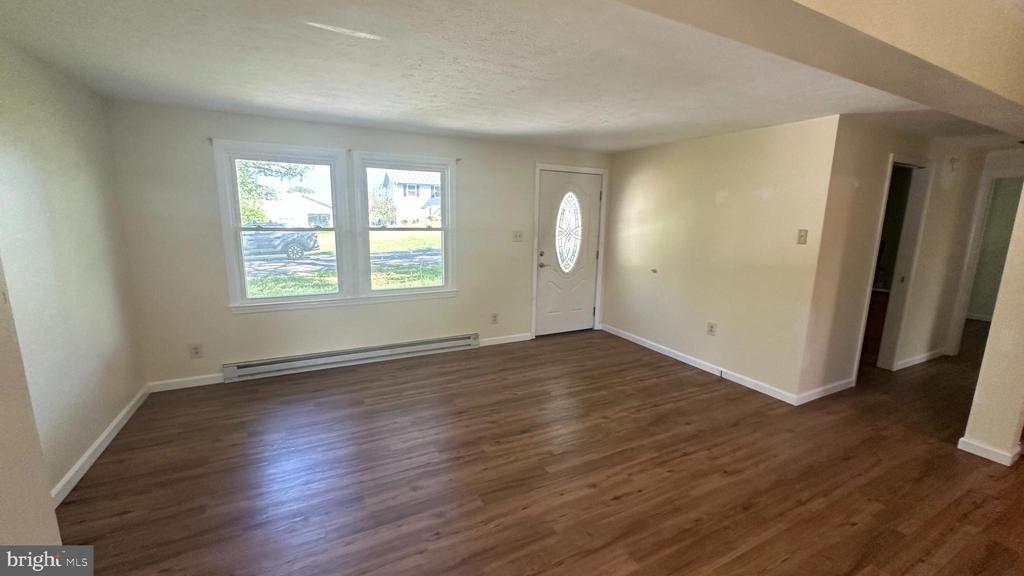 400 SIXTH ST, LURAY, Virginia 22835, 2 Bedrooms Bedrooms, ,1 BathroomBathrooms,Residential,400 SIXTH ST,VAPA2006492 MLS # VAPA2006492