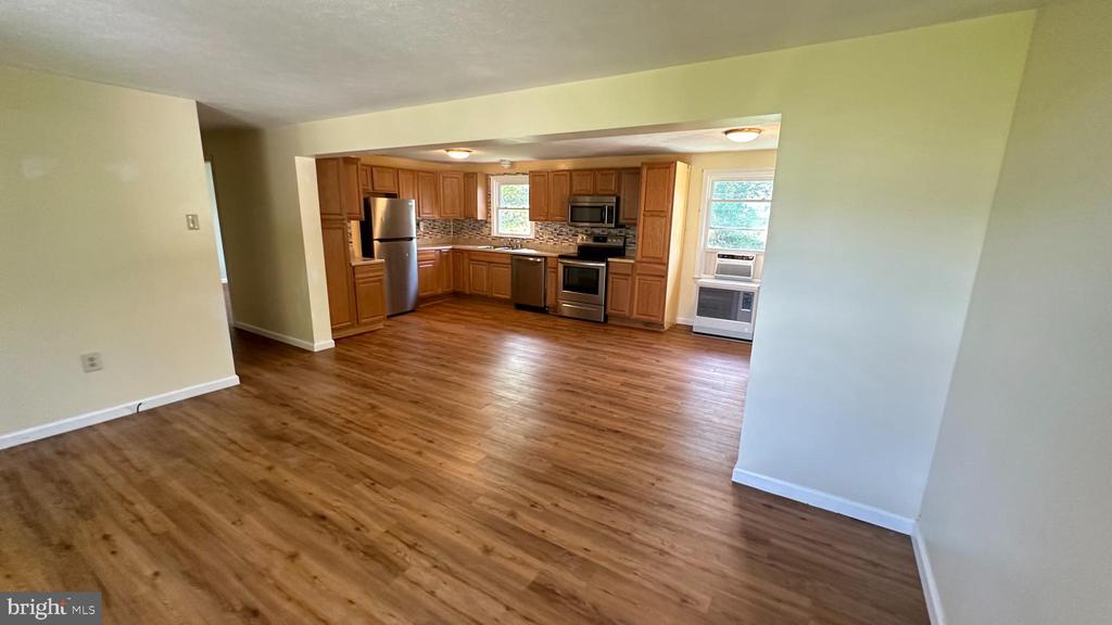 400 SIXTH ST, LURAY, Virginia 22835, 2 Bedrooms Bedrooms, ,1 BathroomBathrooms,Residential,400 SIXTH ST,VAPA2006492 MLS # VAPA2006492