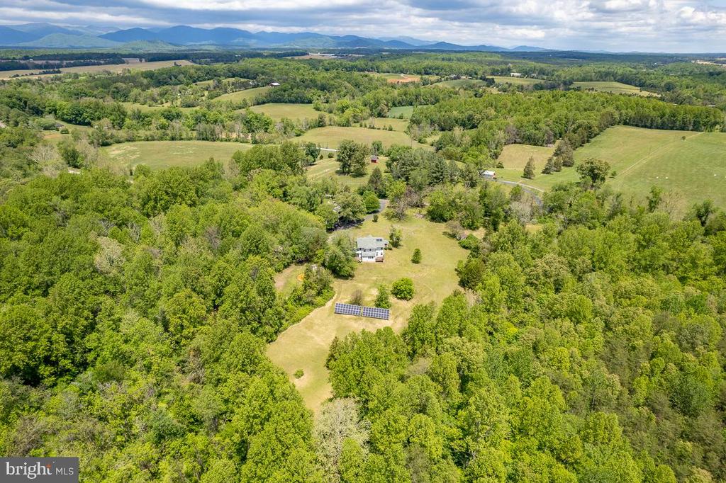6070 FREDERICKSBURG RD, BARBOURSVILLE, Virginia 22923, 4 Bedrooms Bedrooms, ,3 BathroomsBathrooms,Residential,6070 FREDERICKSBURG RD,VAGR2000872 MLS # VAGR2000872 6070 FREDERICKSBURG RD, BARBOURSVILLE, Virginia 22923, 4 Bedrooms Bedrooms, ,3 BathroomsBathrooms,Residential,6070 FREDERICKSBURG RD,VAGR2000872 MLS # VAGR2000872