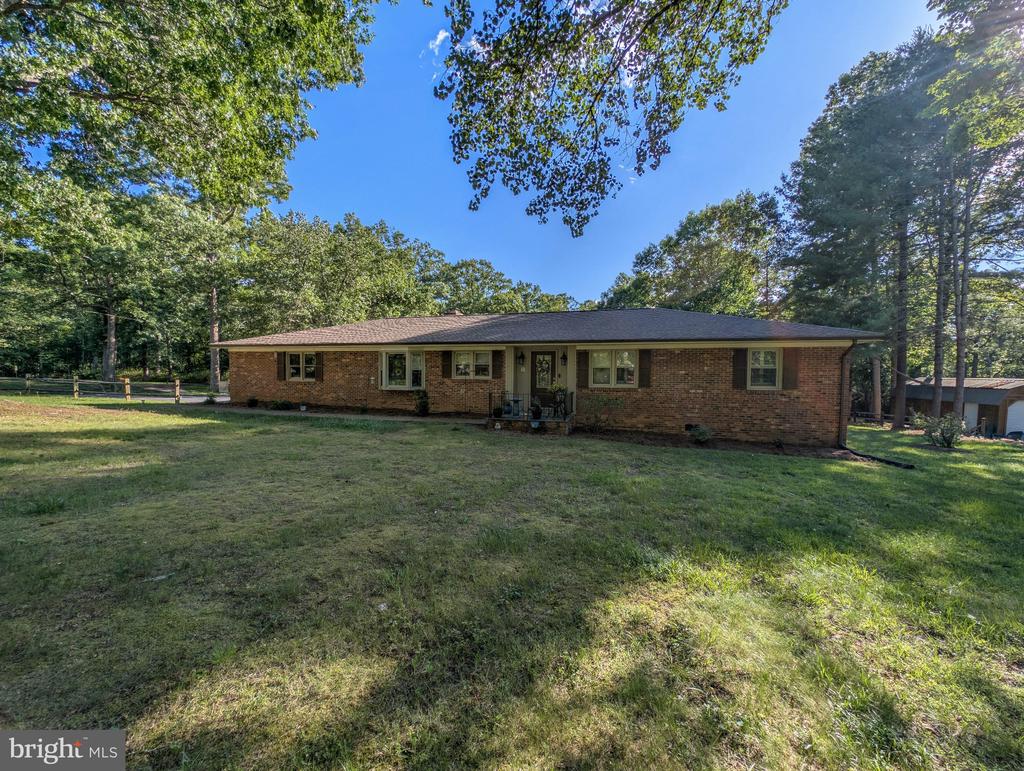 16490 MOUNTAIN RUN LN, CULPEPER, Virginia 22701, 3 Bedrooms Bedrooms, ,2 BathroomsBathrooms,Residential,16490 MOUNTAIN RUN LN,VACU2013818 MLS # VACU2013818 16490 MOUNTAIN RUN LN, CULPEPER, Virginia 22701, 3 Bedrooms Bedrooms, ,2 BathroomsBathrooms,Residential,16490 MOUNTAIN RUN LN,VACU2013818 MLS # VACU2013818
