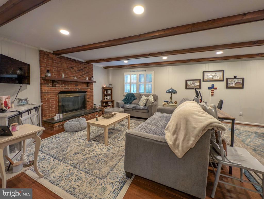16490 MOUNTAIN RUN LN, CULPEPER, Virginia 22701, 3 Bedrooms Bedrooms, ,2 BathroomsBathrooms,Residential,16490 MOUNTAIN RUN LN,VACU2013818 MLS # VACU2013818 16490 MOUNTAIN RUN LN, CULPEPER, Virginia 22701, 3 Bedrooms Bedrooms, ,2 BathroomsBathrooms,Residential,16490 MOUNTAIN RUN LN,VACU2013818 MLS # VACU2013818