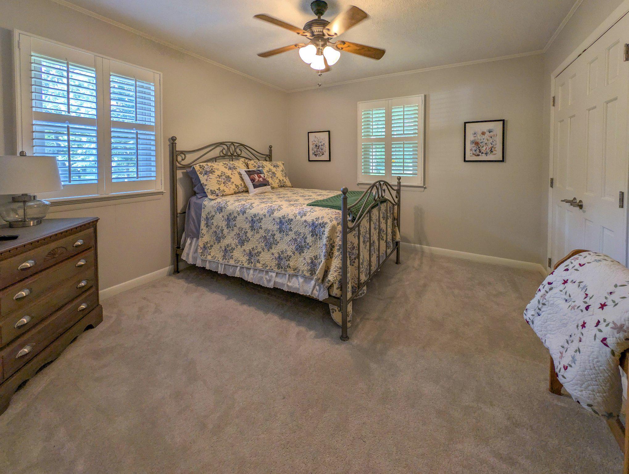 16490 MOUNTAIN RUN LN, CULPEPER, Virginia 22701, 3 Bedrooms Bedrooms, ,2 BathroomsBathrooms,Residential,16490 MOUNTAIN RUN LN,VACU2013818 MLS # VACU2013818 16490 MOUNTAIN RUN LN, CULPEPER, Virginia 22701, 3 Bedrooms Bedrooms, ,2 BathroomsBathrooms,Residential,16490 MOUNTAIN RUN LN,VACU2013818 MLS # VACU2013818