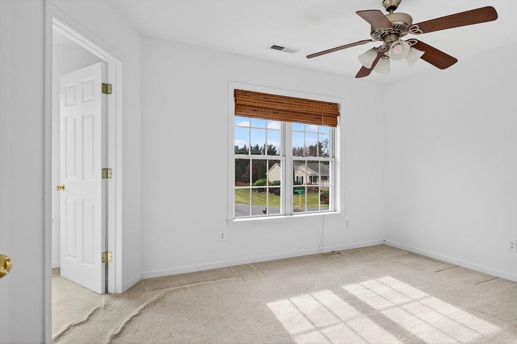 106 BOWMANS RUN DR, STUARTS DRAFT, Virginia 24477, 3 Bedrooms Bedrooms, ,2 BathroomsBathrooms,Residential,106 BOWMANS RUN DR,676859 MLS # 676859 106 BOWMANS RUN DR, STUARTS DRAFT, Virginia 24477, 3 Bedrooms Bedrooms, ,2 BathroomsBathrooms,Residential,106 BOWMANS RUN DR,676859 MLS # 676859
