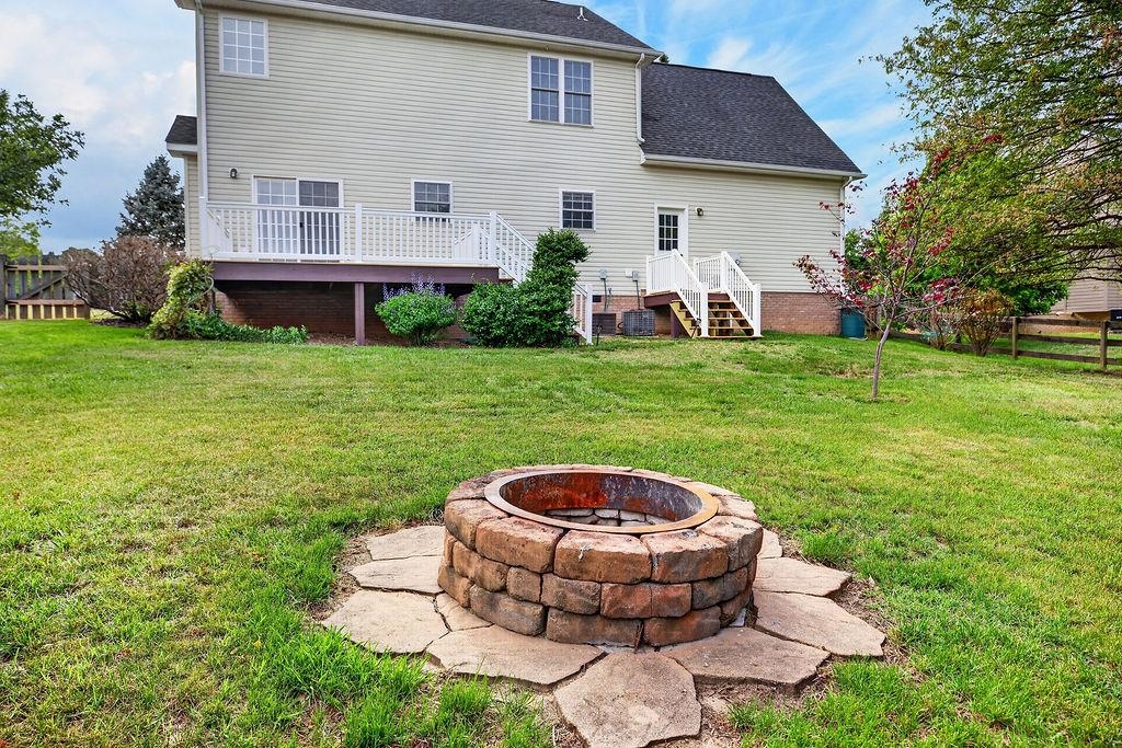 106 BOWMANS RUN DR, STUARTS DRAFT, Virginia 24477, 3 Bedrooms Bedrooms, ,2 BathroomsBathrooms,Residential,106 BOWMANS RUN DR,676859 MLS # 676859 106 BOWMANS RUN DR, STUARTS DRAFT, Virginia 24477, 3 Bedrooms Bedrooms, ,2 BathroomsBathrooms,Residential,106 BOWMANS RUN DR,676859 MLS # 676859