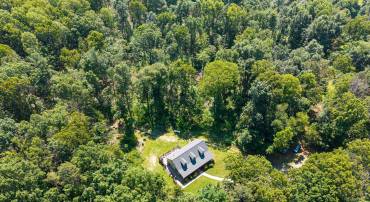 215 BRICK CHURCH LN, SHENANDOAH, Virginia 22849, 3 Bedrooms Bedrooms, ,2 BathroomsBathrooms,Residential,215 BRICK CHURCH LN,677484 MLS # 677484
