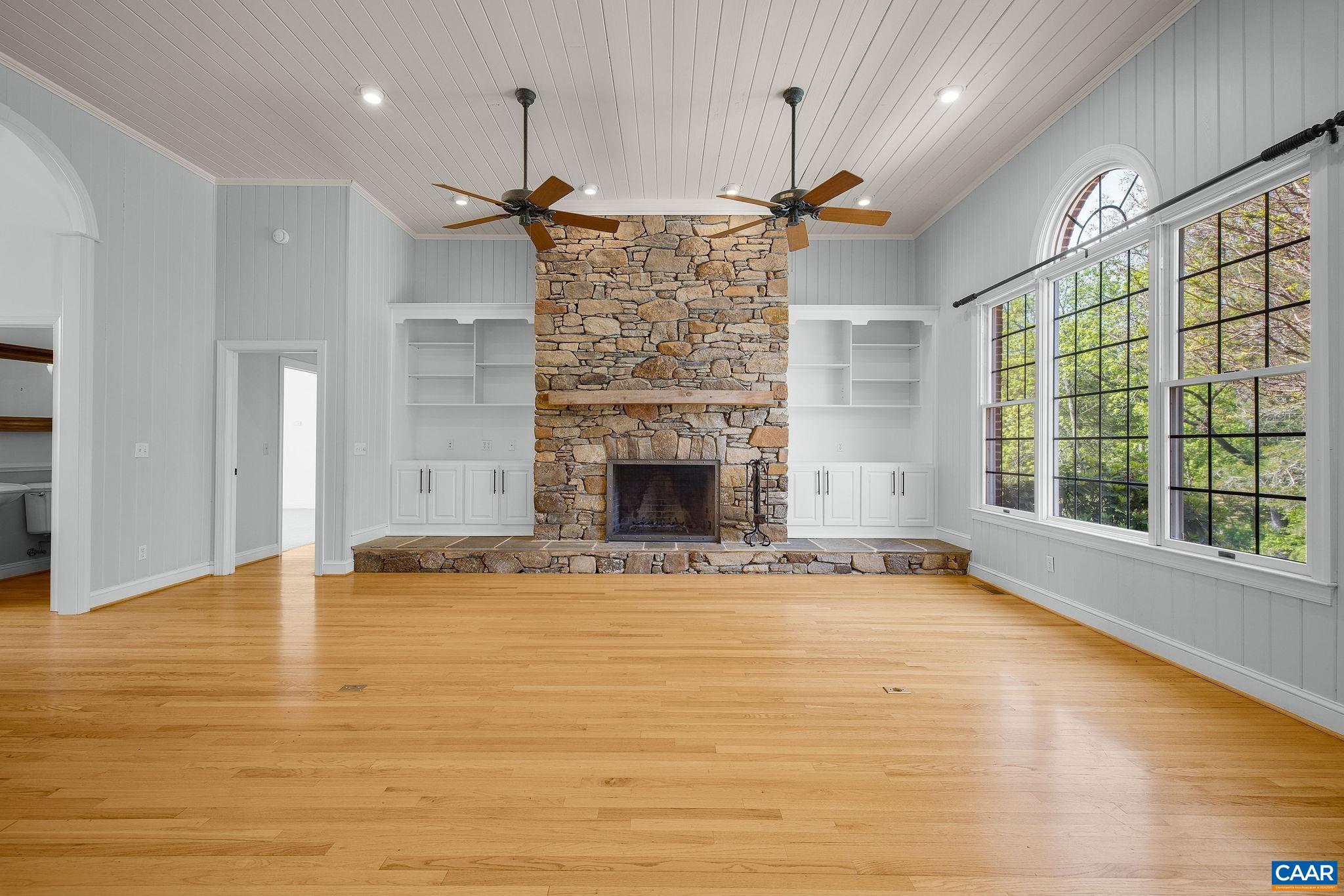 935 GARTH RD, CHARLOTTESVILLE, Virginia 22901, 4 Bedrooms Bedrooms, ,3 BathroomsBathrooms,Residential,935 GARTH RD,677564 MLS # 677564 935 GARTH RD, CHARLOTTESVILLE, Virginia 22901, 4 Bedrooms Bedrooms, ,3 BathroomsBathrooms,Residential,935 GARTH RD,677564 MLS # 677564