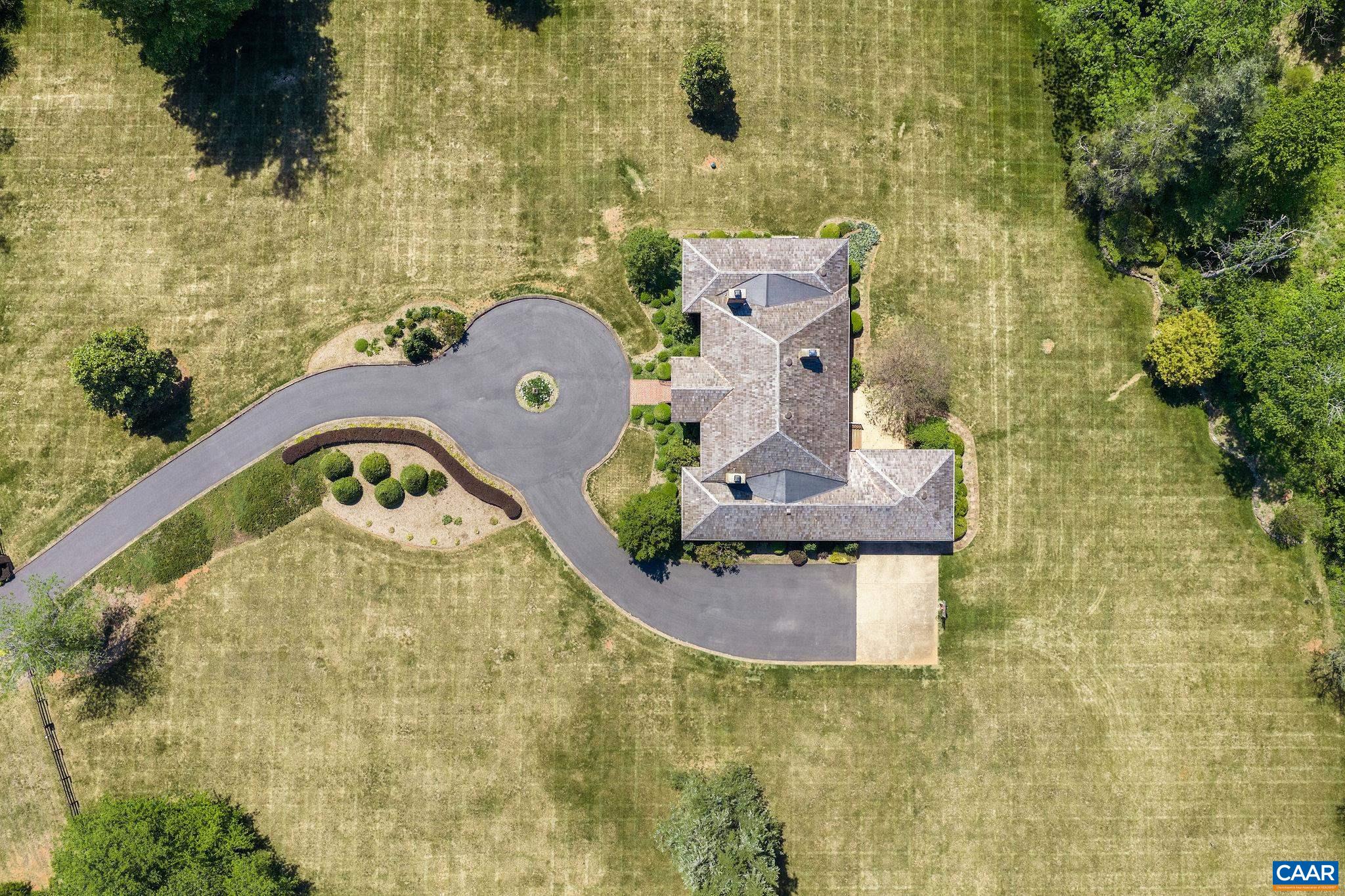 935 GARTH RD, CHARLOTTESVILLE, Virginia 22901, 4 Bedrooms Bedrooms, ,3 BathroomsBathrooms,Residential,935 GARTH RD,677564 MLS # 677564 935 GARTH RD, CHARLOTTESVILLE, Virginia 22901, 4 Bedrooms Bedrooms, ,3 BathroomsBathrooms,Residential,935 GARTH RD,677564 MLS # 677564