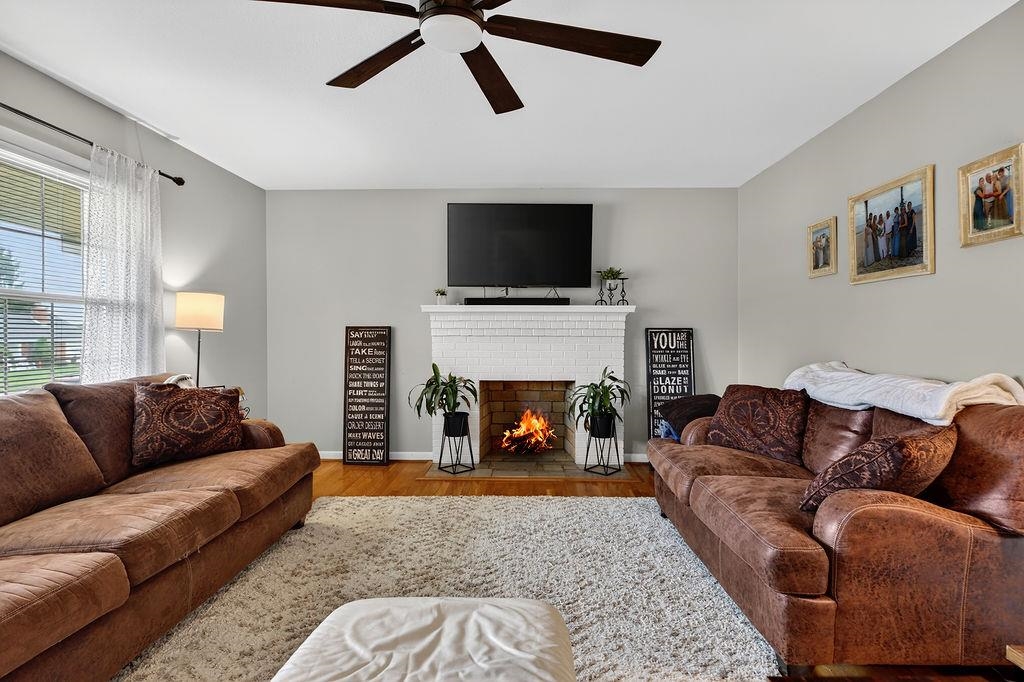 151 SUNSET DR, WAYNESBORO, Virginia 22980, 4 Bedrooms Bedrooms, ,3 BathroomsBathrooms,Residential,151 SUNSET DR,677716 MLS # 677716 151 SUNSET DR, WAYNESBORO, Virginia 22980, 4 Bedrooms Bedrooms, ,3 BathroomsBathrooms,Residential,151 SUNSET DR,677716 MLS # 677716