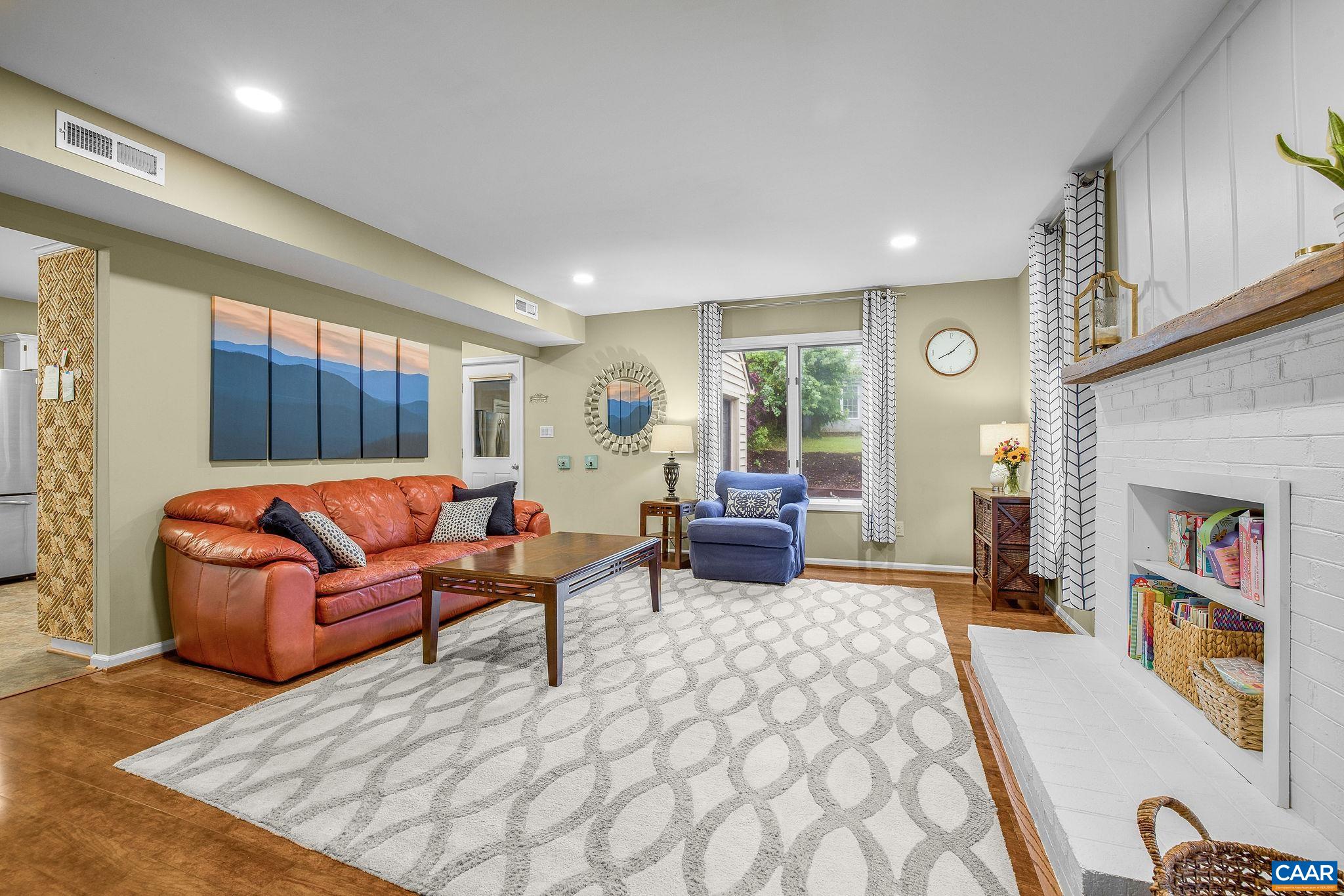 149 MILL CREEK DR, CHARLOTTESVILLE, Virginia 22902, 4 Bedrooms Bedrooms, ,2 BathroomsBathrooms,Residential,149 MILL CREEK DR,677719 MLS # 677719 149 MILL CREEK DR, CHARLOTTESVILLE, Virginia 22902, 4 Bedrooms Bedrooms, ,2 BathroomsBathrooms,Residential,149 MILL CREEK DR,677719 MLS # 677719