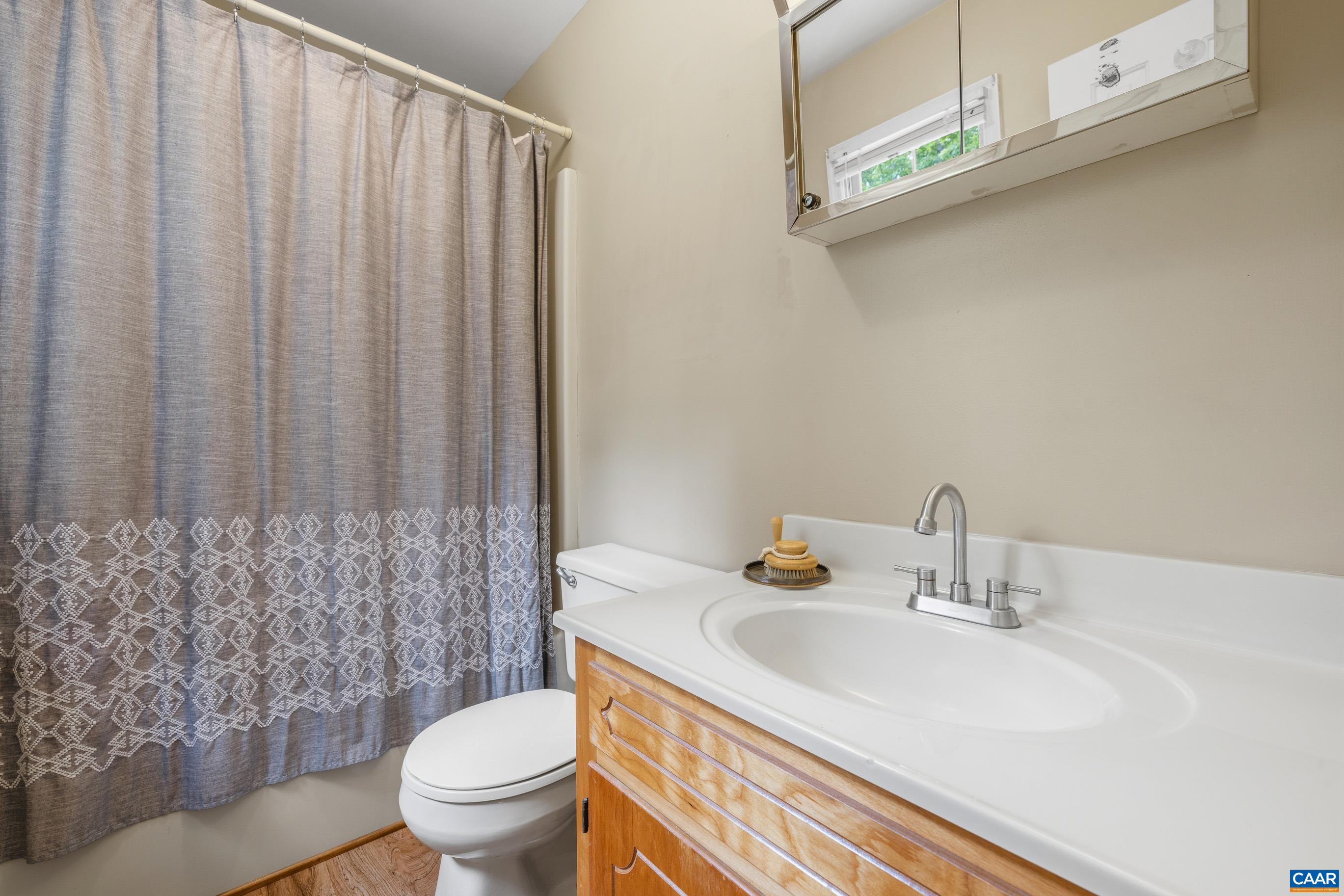 2321 RURITAN LAKE RD, SCOTTSVILLE, Virginia 24590, 3 Bedrooms Bedrooms, ,2 BathroomsBathrooms,Residential,2321 RURITAN LAKE RD,677725 MLS # 677725 2321 RURITAN LAKE RD, SCOTTSVILLE, Virginia 24590, 3 Bedrooms Bedrooms, ,2 BathroomsBathrooms,Residential,2321 RURITAN LAKE RD,677725 MLS # 677725
