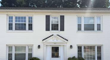 121 HESSIAN HILLS RDG, CHARLOTTESVILLE, Virginia 22901, 2 Bedrooms Bedrooms, ,1 BathroomBathrooms,Residential,121 HESSIAN HILLS RDG,677729 MLS # 677729