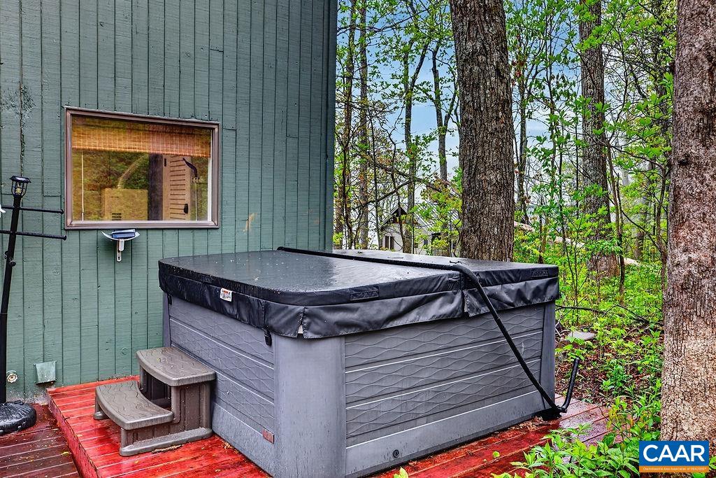 138 OAK LN, WINTERGREEN RESORT, Virginia 22967, 3 Bedrooms Bedrooms, ,2 BathroomsBathrooms,Residential,138 OAK LN,677731 MLS # 677731 138 OAK LN, WINTERGREEN RESORT, Virginia 22967, 3 Bedrooms Bedrooms, ,2 BathroomsBathrooms,Residential,138 OAK LN,677731 MLS # 677731