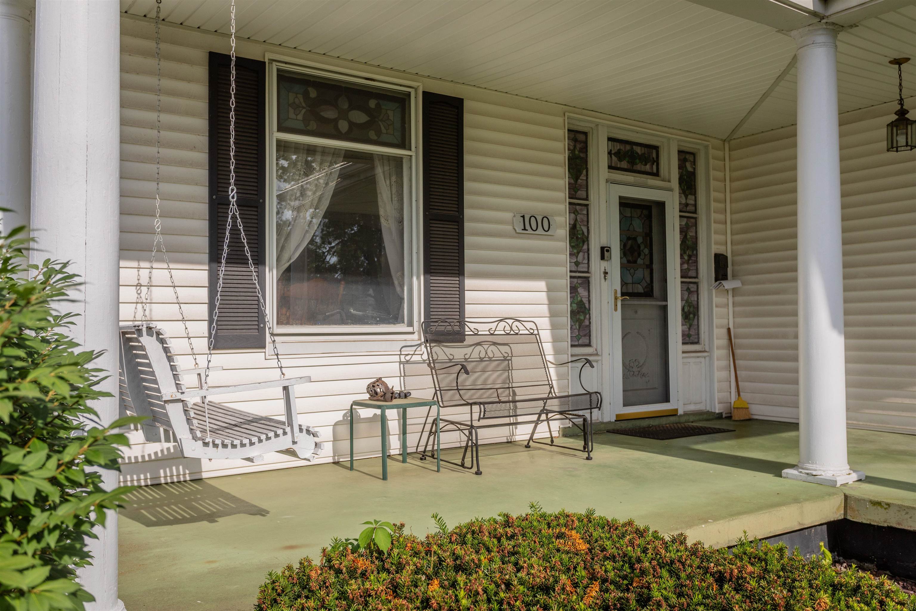 100 ASHBY AVE, ELKTON, Virginia 22827, 3 Bedrooms Bedrooms, ,2 BathroomsBathrooms,Residential,100 ASHBY AVE,677737 MLS # 677737 100 ASHBY AVE, ELKTON, Virginia 22827, 3 Bedrooms Bedrooms, ,2 BathroomsBathrooms,Residential,100 ASHBY AVE,677737 MLS # 677737