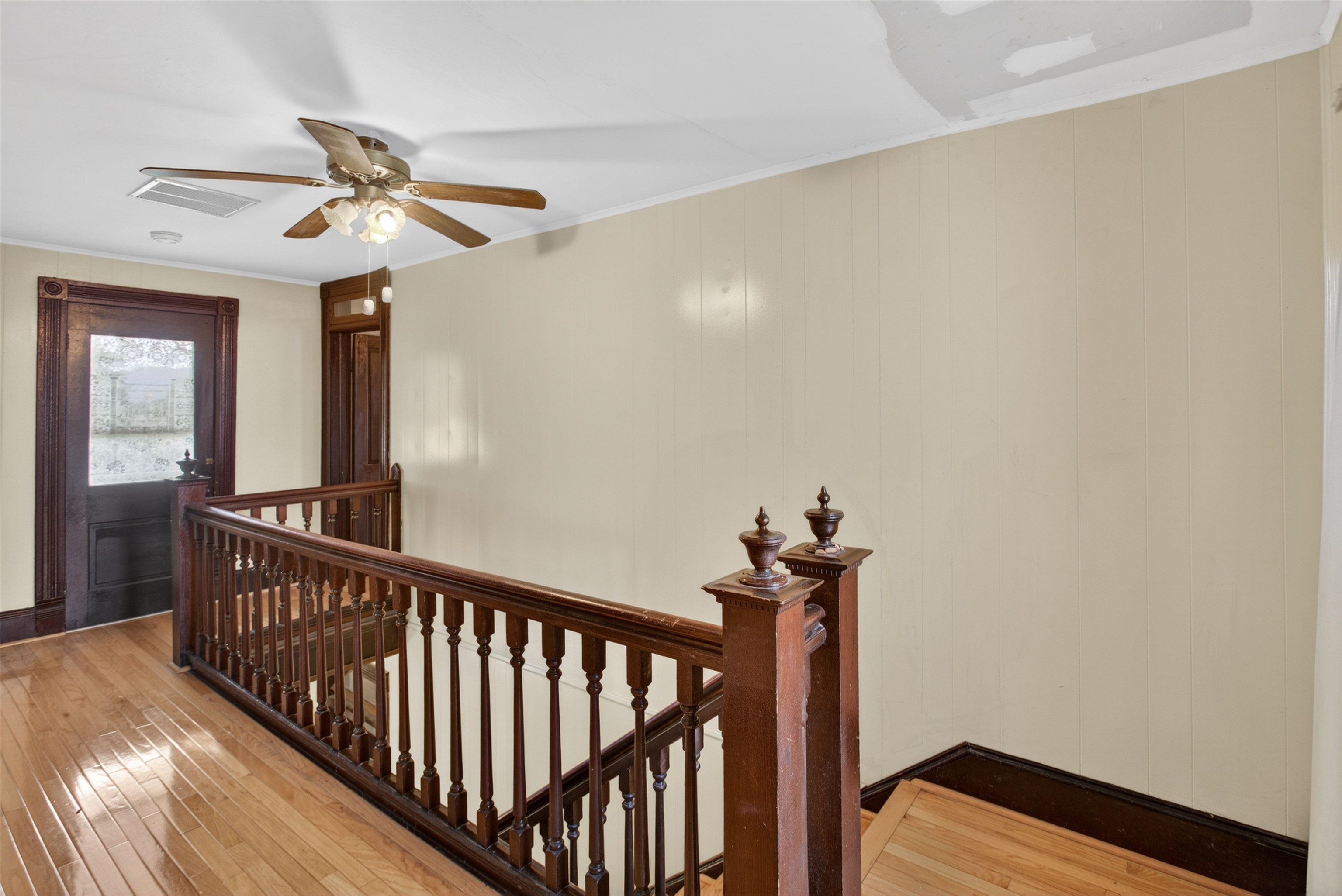 100 ASHBY AVE, ELKTON, Virginia 22827, 3 Bedrooms Bedrooms, ,2 BathroomsBathrooms,Residential,100 ASHBY AVE,677737 MLS # 677737 100 ASHBY AVE, ELKTON, Virginia 22827, 3 Bedrooms Bedrooms, ,2 BathroomsBathrooms,Residential,100 ASHBY AVE,677737 MLS # 677737