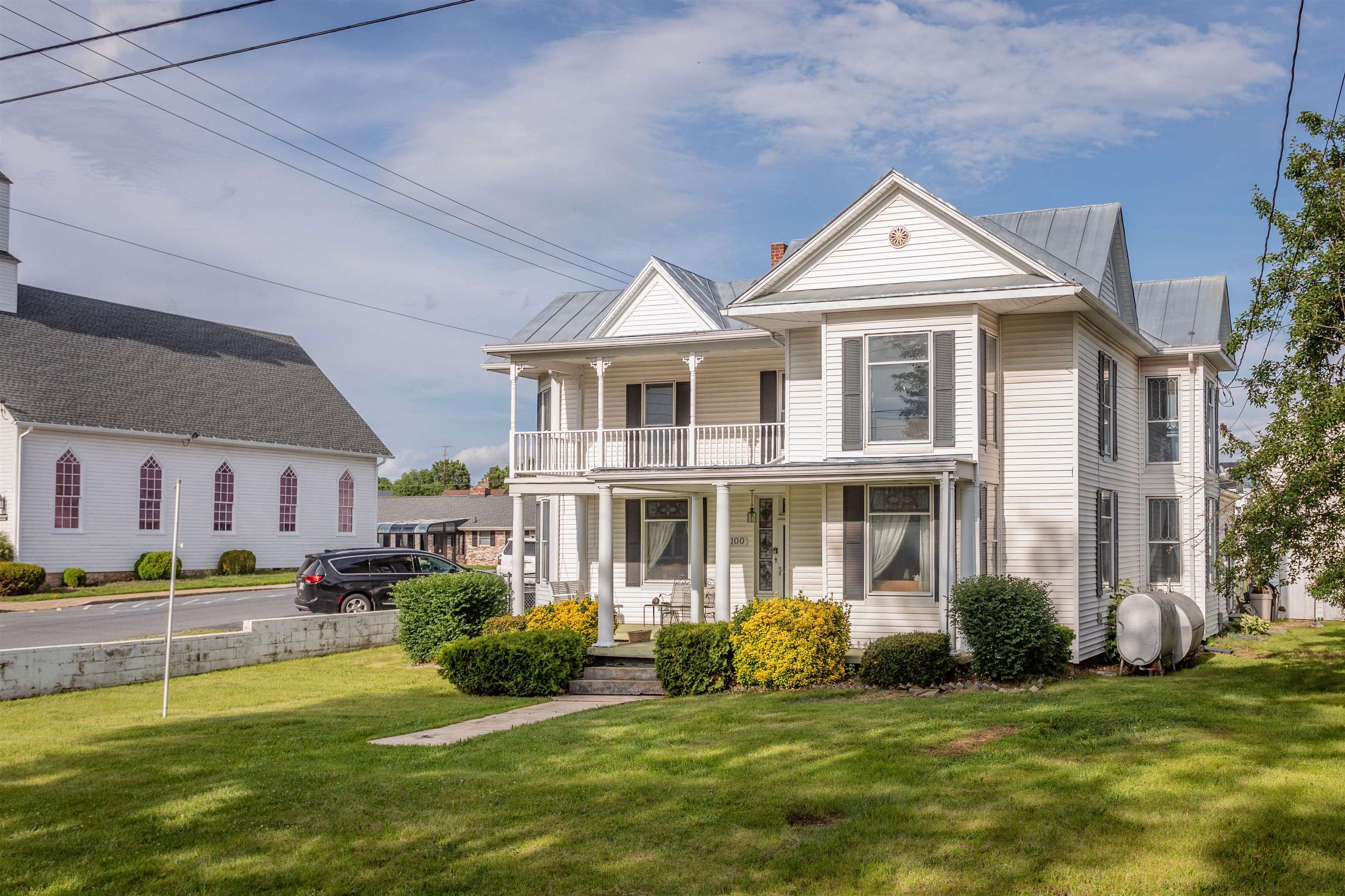 100 ASHBY AVE, ELKTON, Virginia 22827, 3 Bedrooms Bedrooms, ,2 BathroomsBathrooms,Residential,100 ASHBY AVE,677737 MLS # 677737 100 ASHBY AVE, ELKTON, Virginia 22827, 3 Bedrooms Bedrooms, ,2 BathroomsBathrooms,Residential,100 ASHBY AVE,677737 MLS # 677737