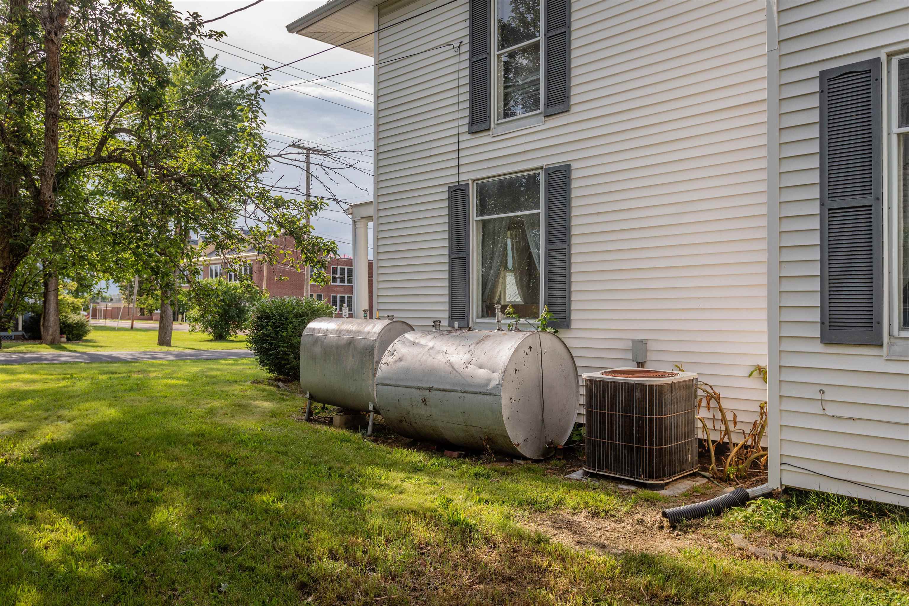 100 ASHBY AVE, ELKTON, Virginia 22827, 3 Bedrooms Bedrooms, ,2 BathroomsBathrooms,Residential,100 ASHBY AVE,677737 MLS # 677737 100 ASHBY AVE, ELKTON, Virginia 22827, 3 Bedrooms Bedrooms, ,2 BathroomsBathrooms,Residential,100 ASHBY AVE,677737 MLS # 677737