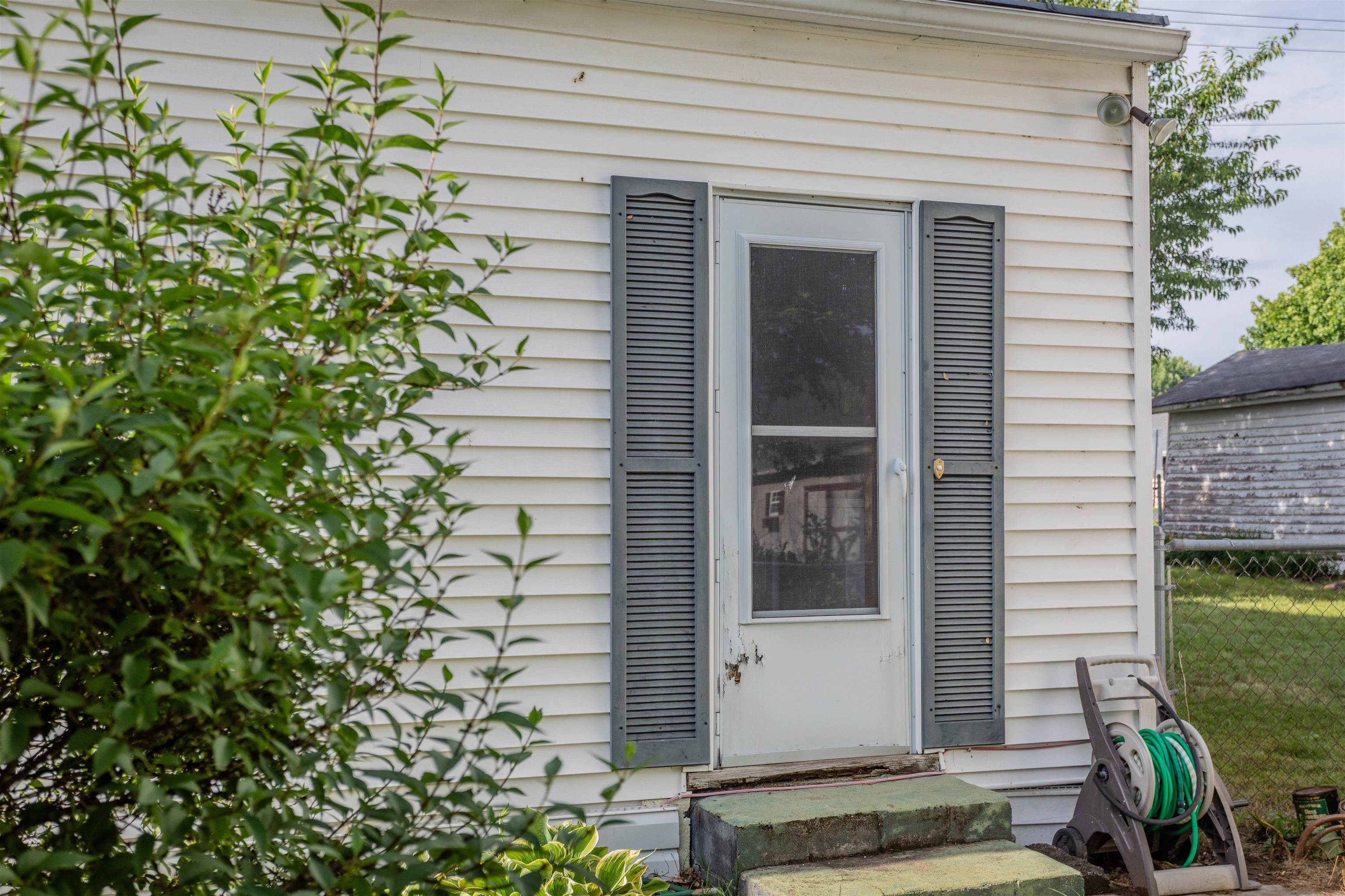 100 ASHBY AVE, ELKTON, Virginia 22827, 3 Bedrooms Bedrooms, ,2 BathroomsBathrooms,Residential,100 ASHBY AVE,677737 MLS # 677737 100 ASHBY AVE, ELKTON, Virginia 22827, 3 Bedrooms Bedrooms, ,2 BathroomsBathrooms,Residential,100 ASHBY AVE,677737 MLS # 677737