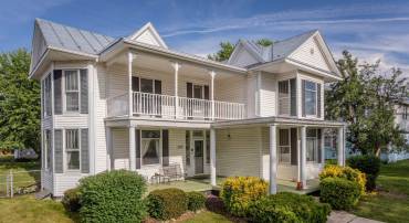 100 ASHBY AVE, ELKTON, Virginia 22827, 3 Bedrooms Bedrooms, ,2 BathroomsBathrooms,Residential,100 ASHBY AVE,677737 MLS # 677737