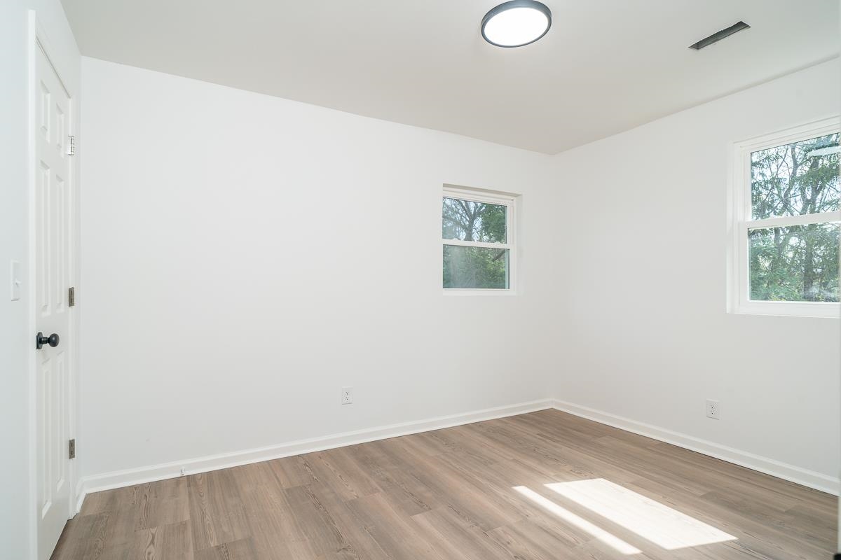 1205 BURNETT ST, STAUNTON, Virginia 24401, 2 Bedrooms Bedrooms, ,1 BathroomBathrooms,Residential,1205 BURNETT ST,677740 MLS # 677740 1205 BURNETT ST, STAUNTON, Virginia 24401, 2 Bedrooms Bedrooms, ,1 BathroomBathrooms,Residential,1205 BURNETT ST,677740 MLS # 677740