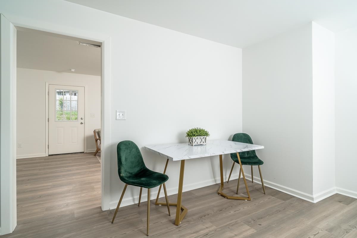 1205 BURNETT ST, STAUNTON, Virginia 24401, 2 Bedrooms Bedrooms, ,1 BathroomBathrooms,Residential,1205 BURNETT ST,677740 MLS # 677740 1205 BURNETT ST, STAUNTON, Virginia 24401, 2 Bedrooms Bedrooms, ,1 BathroomBathrooms,Residential,1205 BURNETT ST,677740 MLS # 677740
